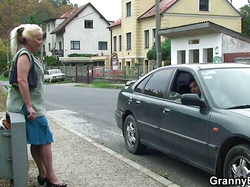 Fata s-a trezit devr ...